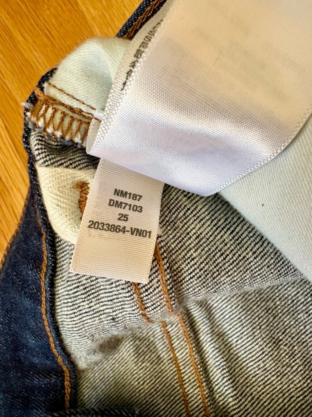 Madewell The '90s Straight Jean in Norman Wash - size 25 - Picture 8 of 9